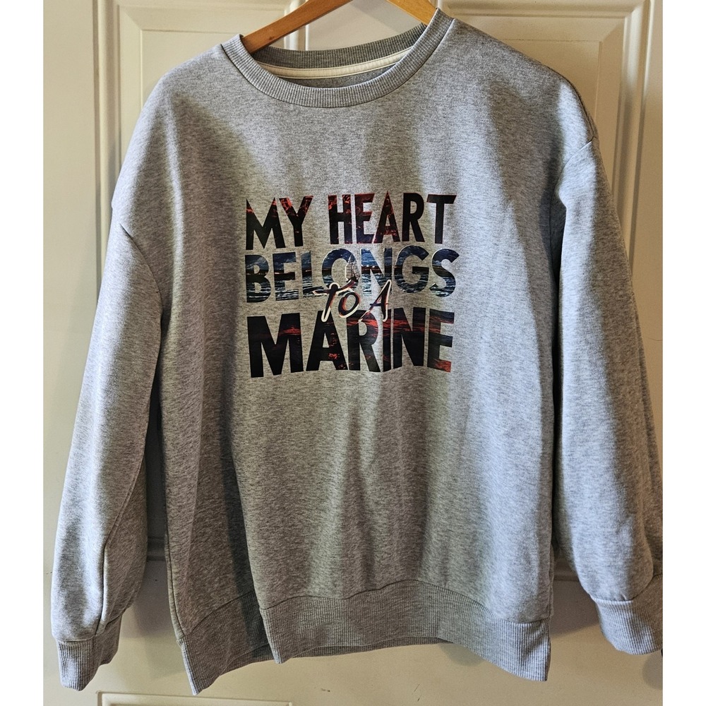 My Heart Belongs To A Marine Gray Crewneck Sweatshirt Women's Large Patriotic